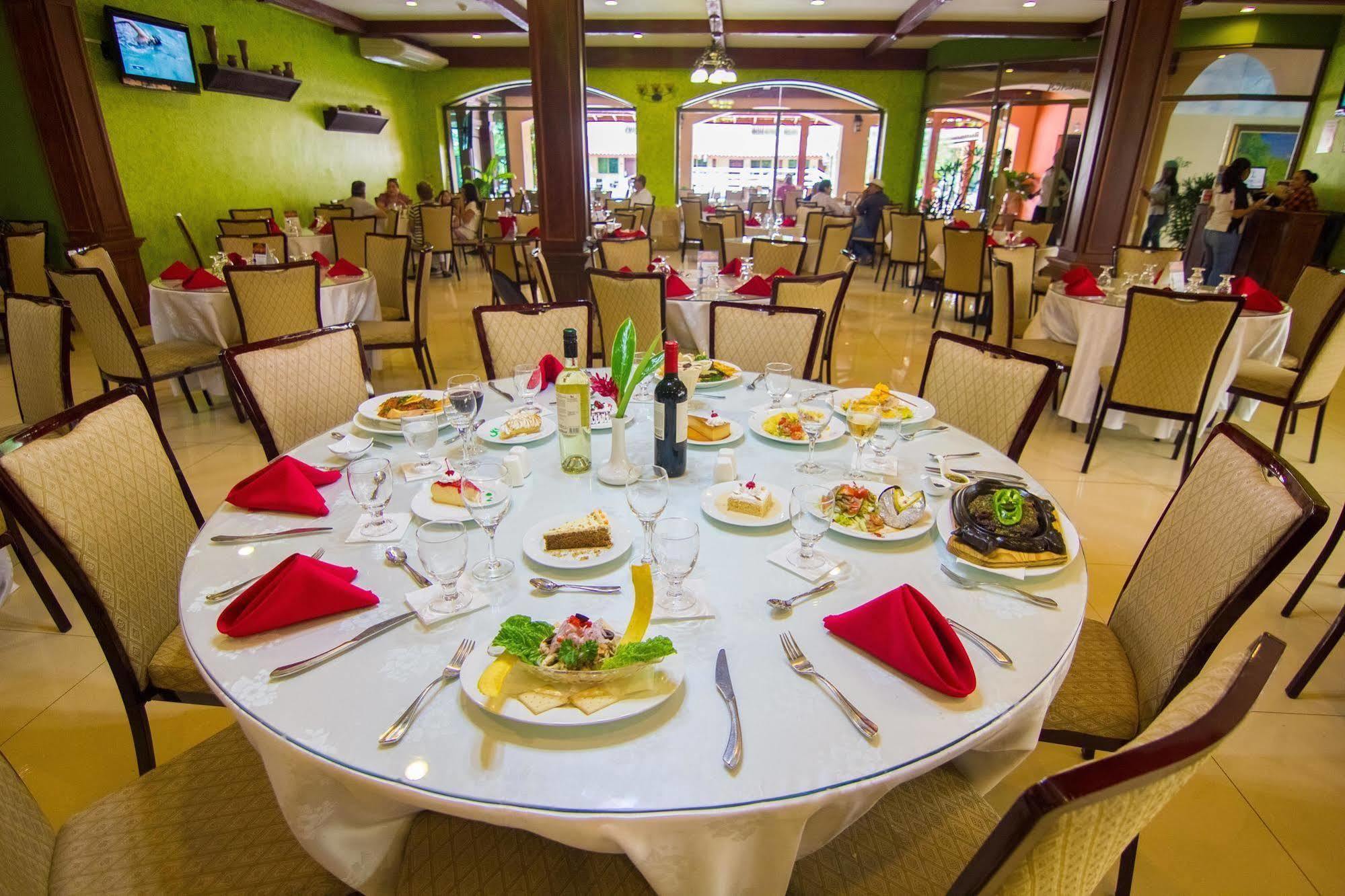 Gran Hotel Azuero Читре Экстерьер фото